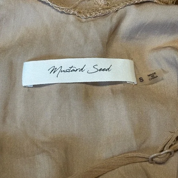 Mustard Seed | Flowy Beige Dress - Picture 4 of 5